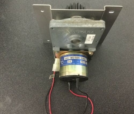 Motor M740 118H0318 118H0318B da peça sobresselente de Minilab da fronteira 350/355/370/375 de Fuji com dente reto 327F0176A da engrenagem fornecedor