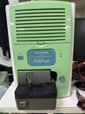 Fujifilm SP-500 Scanner de filme independente com porta-slides MFC10AR Completo, Professional 35mm Slide & Filmstrip Digitalizing Scanner fornecedor