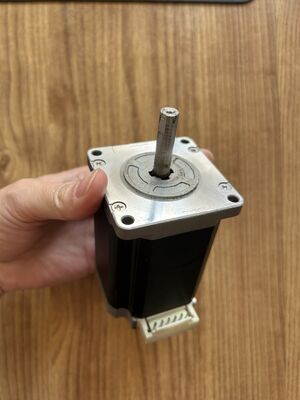 103H7823‐0415 Motor passo a passo I123186 / I123186‐00 Noritsu QSS3201 QSS3701 LPS24 Pro Minilab Peças sobressalentes Motor passo a passo para reparação de máquinas de minilaboratório fotográfico digital fornecedor