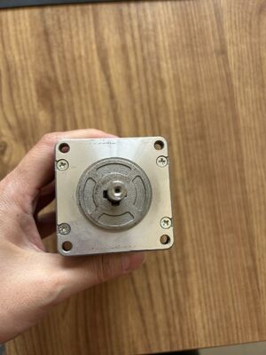 103H7823‐0415 Motor passo a passo I123186 / I123186‐00 Noritsu QSS3201 QSS3701 LPS24 Pro Minilab Peças sobressalentes Motor passo a passo para reparação de máquinas de minilaboratório fotográfico digital fornecedor