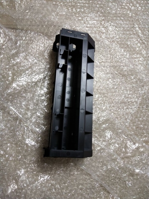 CORPO PRINCIPAL da CREMALHEIRA do RODO DE BORRACHA da peça sobresselente de D006099 00 D006099 Noritsu QSS3501 Minilab fornecedor