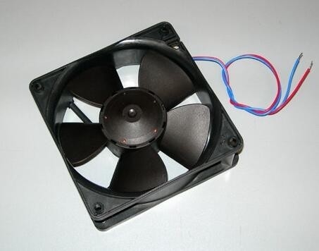 Fã VENTILATORE 12X12 24VDC H 38MM X RI065 da peça de NORITSU QSS2901 Minilab Spart fornecedor