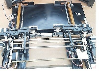 Unidade do avanço de papel do minilab de Noritsu. O conjunto inteiro fornecedor