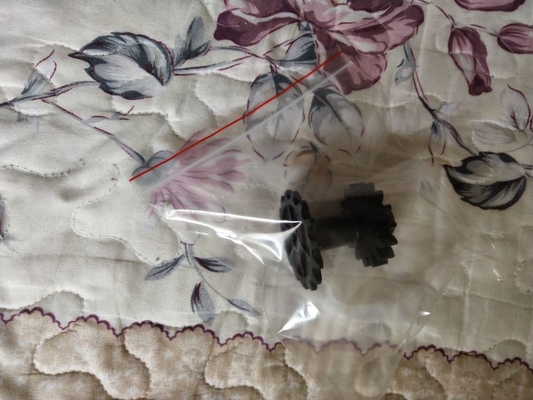 Peças sobresselentes pretas nenhum de Minilab da fronteira de Fuji material plástico de 375003102 engrenagens fornecedor